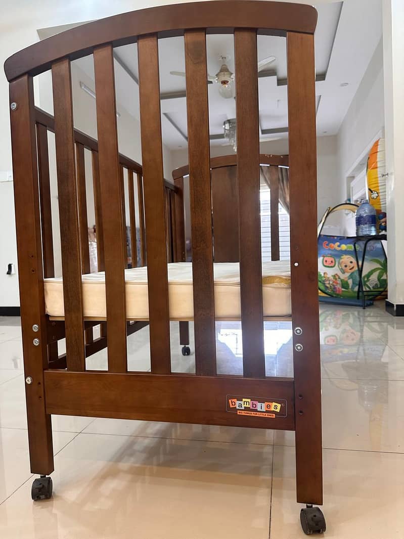 Delta children crib convertable 2