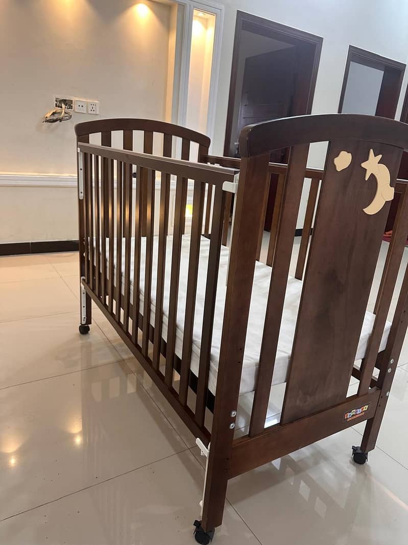 Delta children crib convertable 3