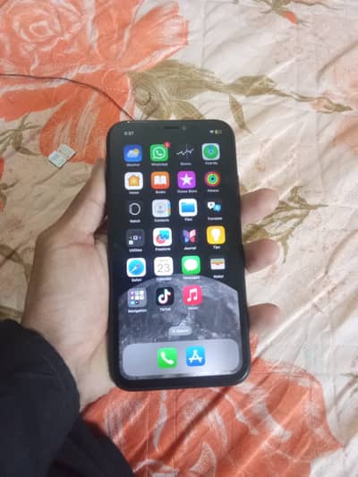 Apple iPhone XR