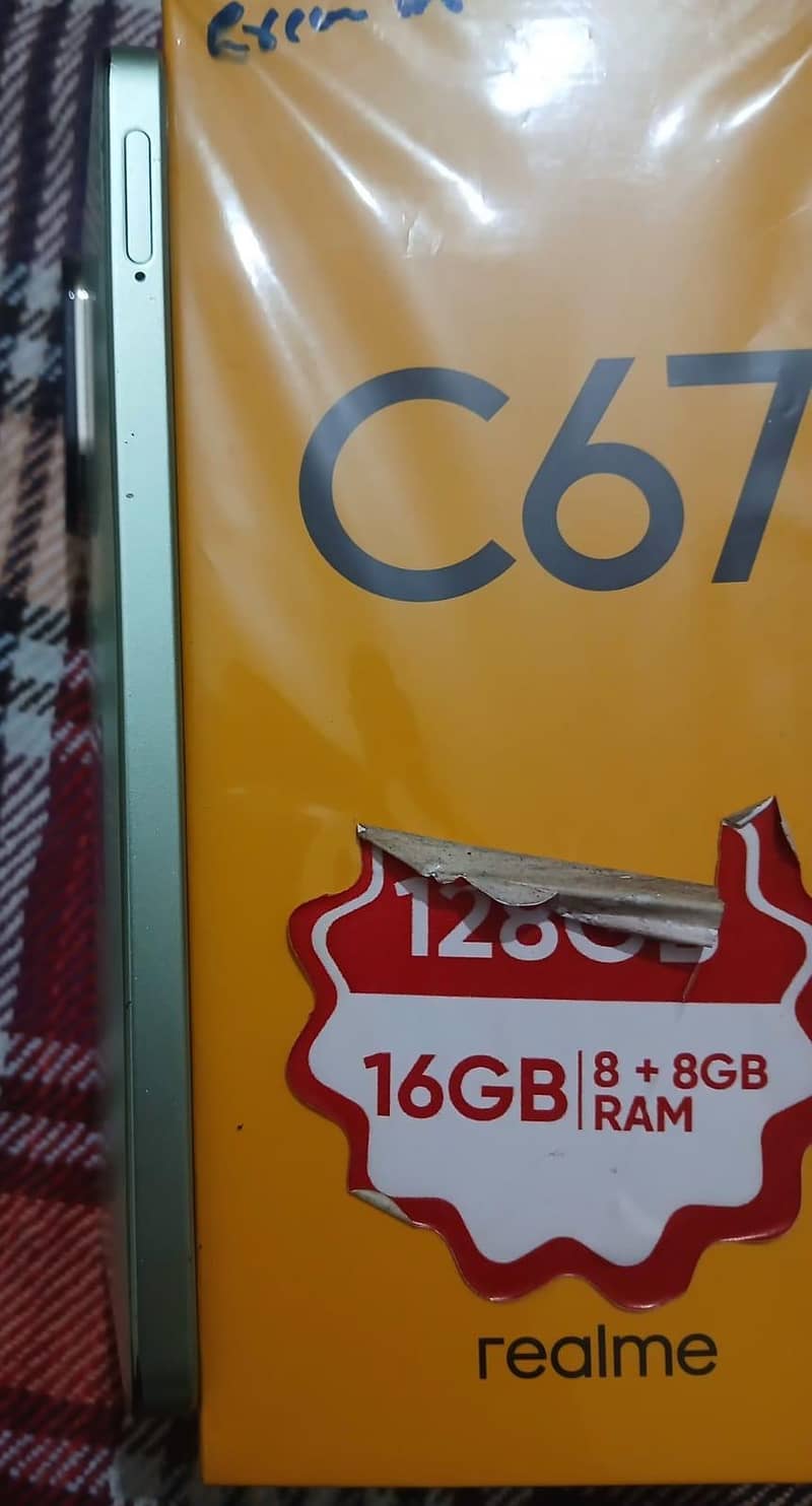 Realme C67 2