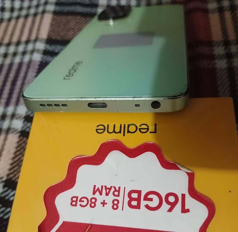 Realme C67 3