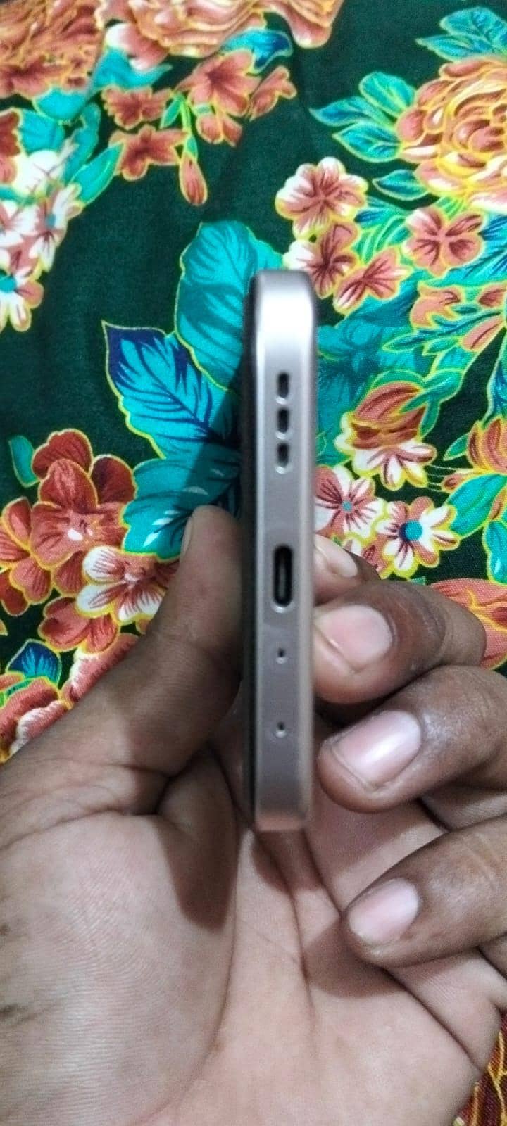 OPPO A6 0