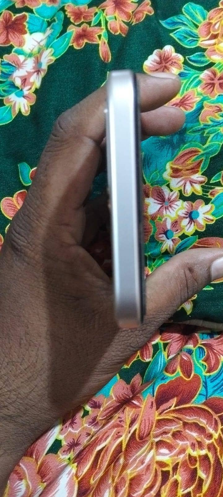 OPPO A6 4