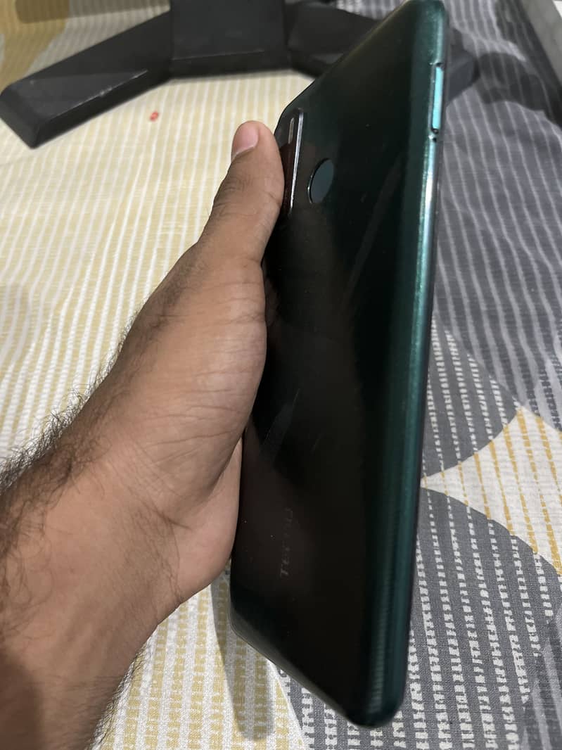 Tecno CAMON 15 2