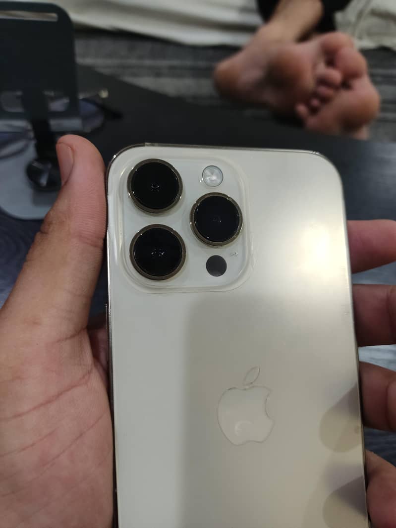 Apple iPhone 14 Pro Max 5