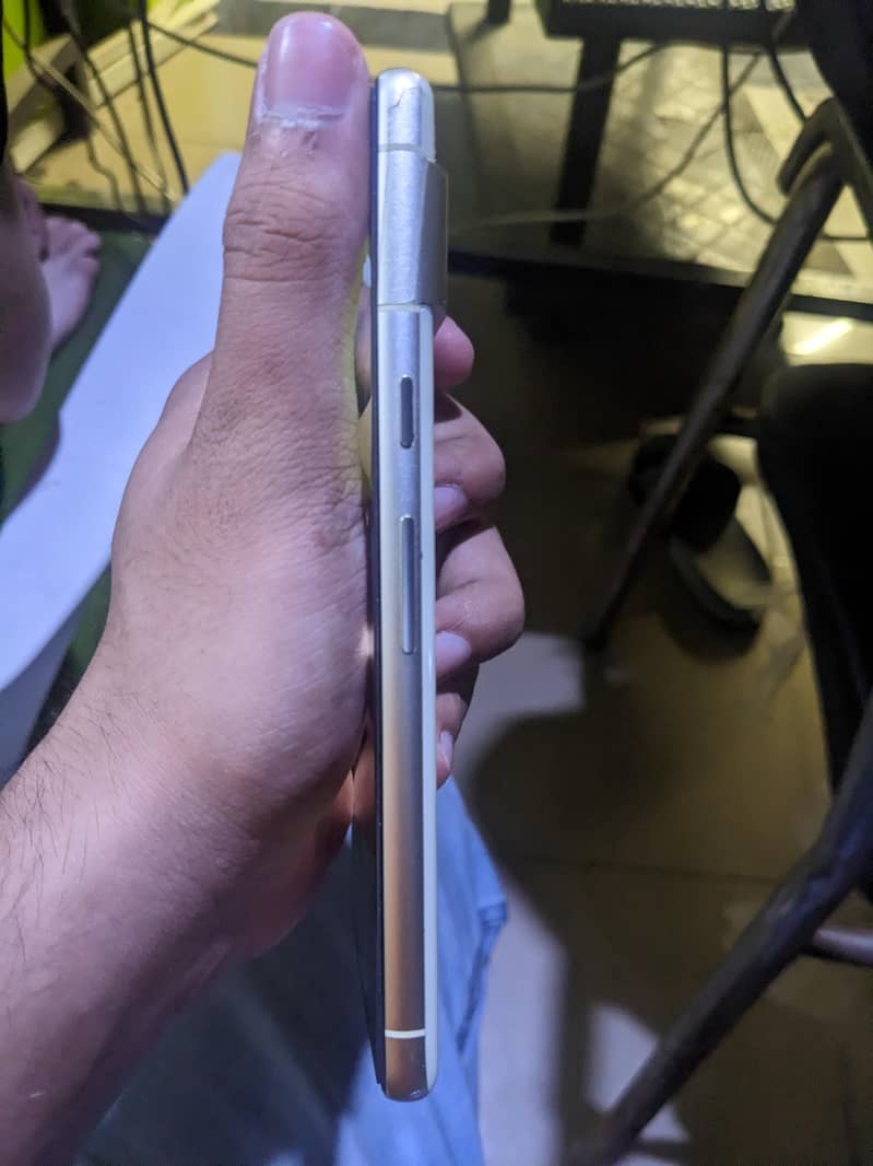 Google Pixel 7 3