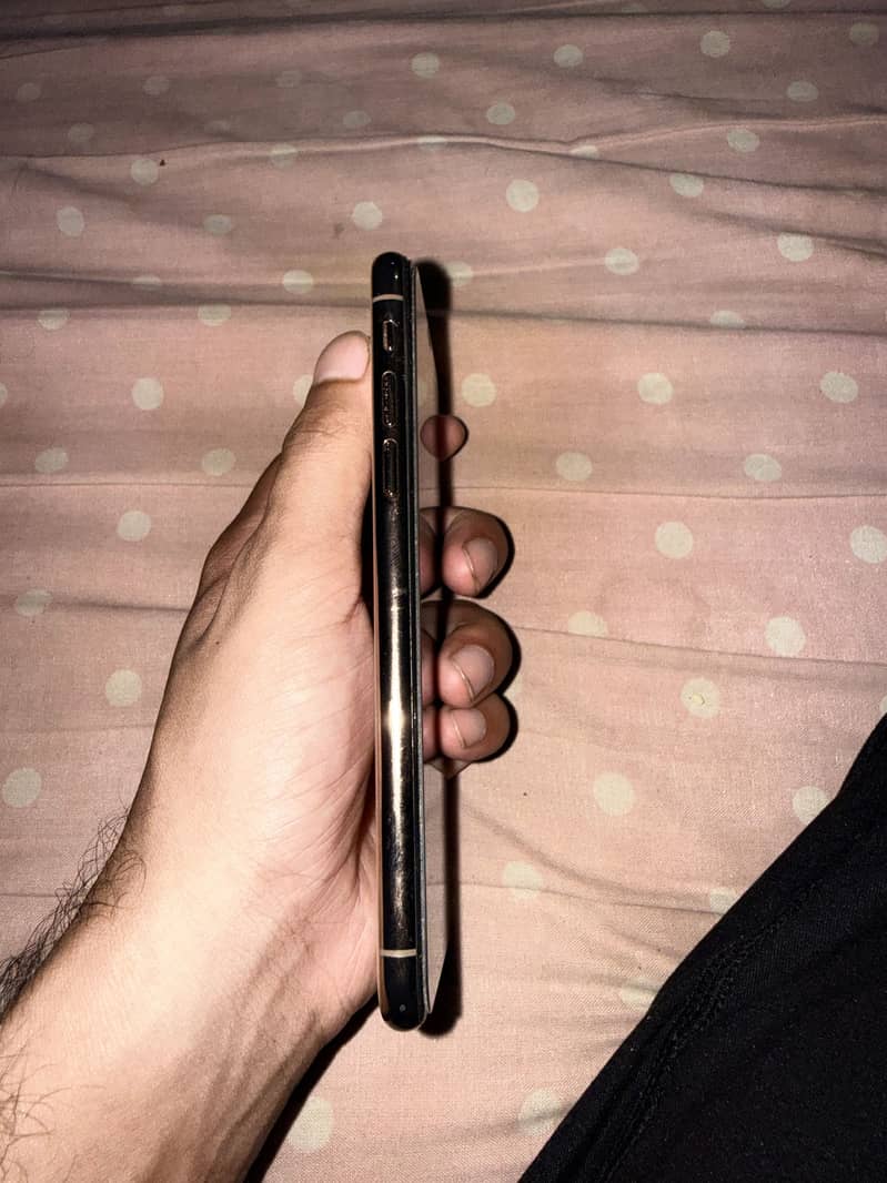 Apple iPhone XS 2