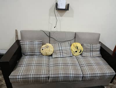Sofa set for sale