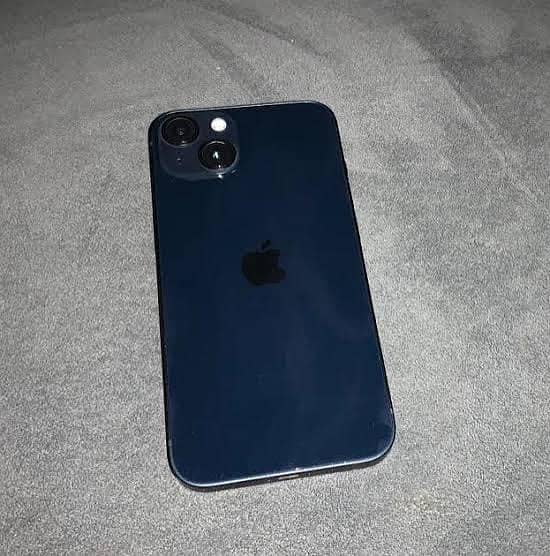 Apple iPhone 13 1