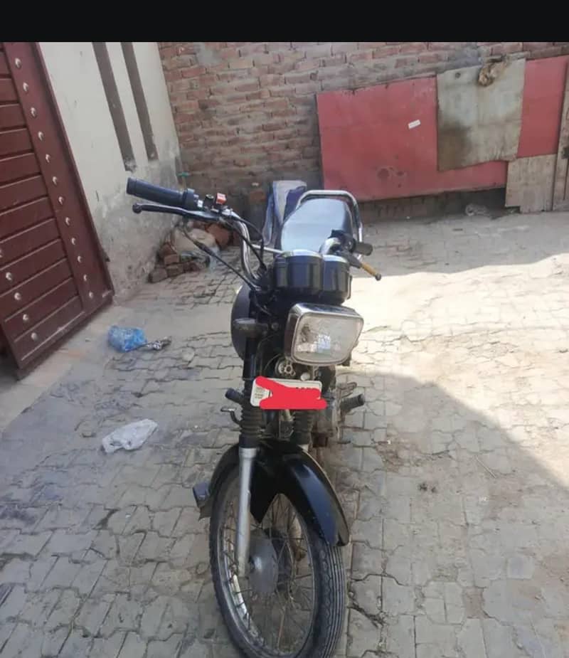YAMAHA JUNOON 2009 MODEL 1