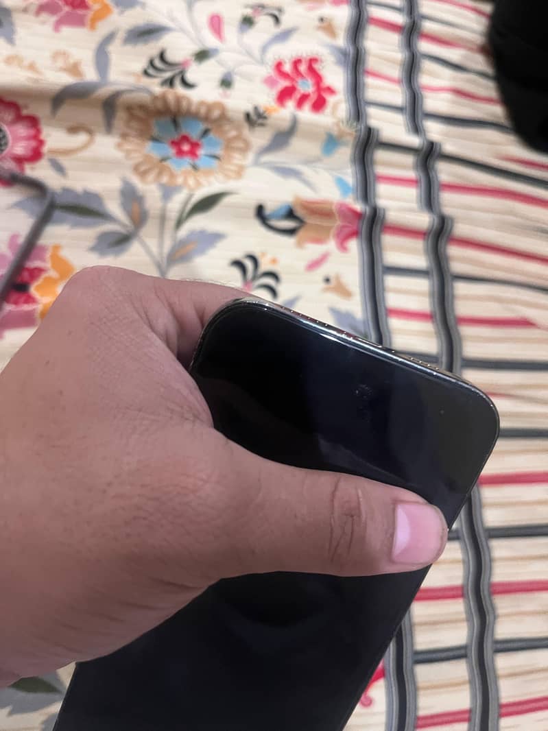 Apple iPhone 13 Pro Max 7