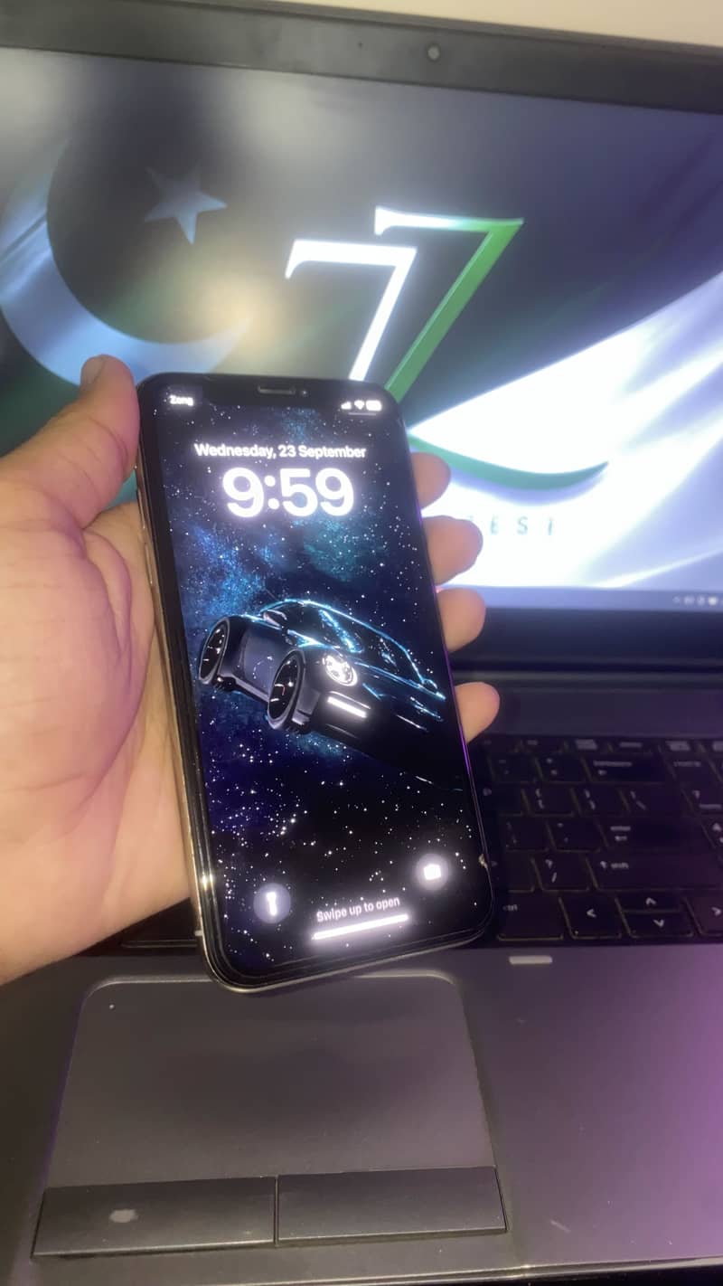 Apple iPhone X 2