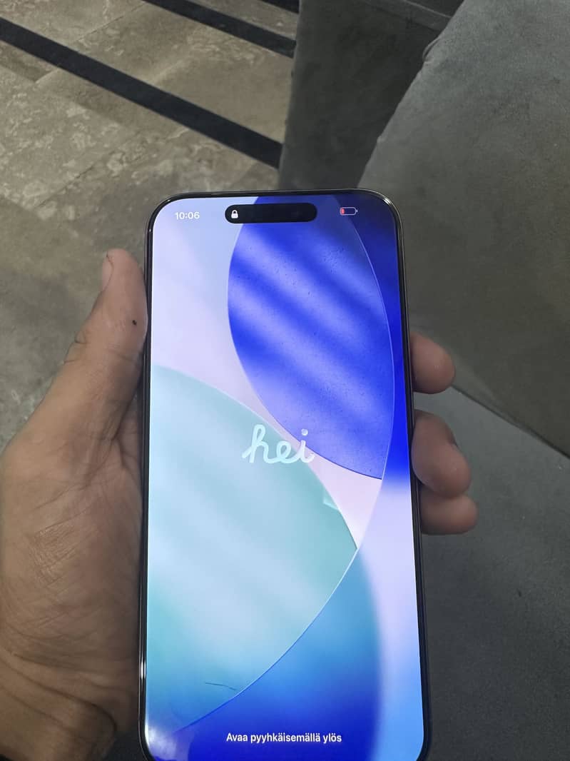 Apple iPhone 16 Pro Max 5