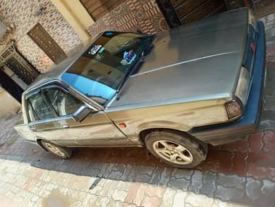 Nissan Sunny 1987