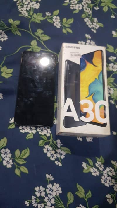 Samsung Mobile A30 4/64