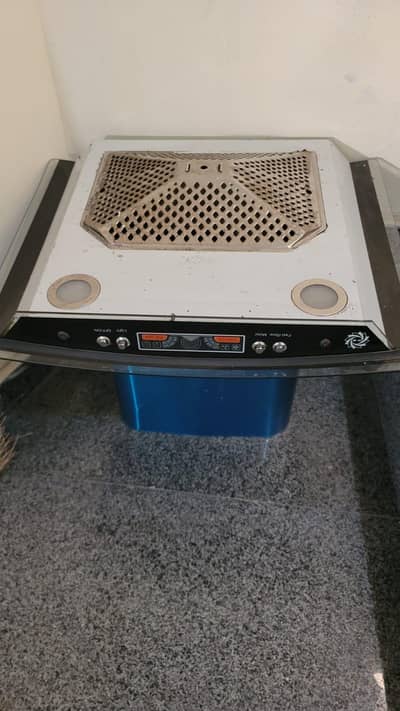 Exhaust hood