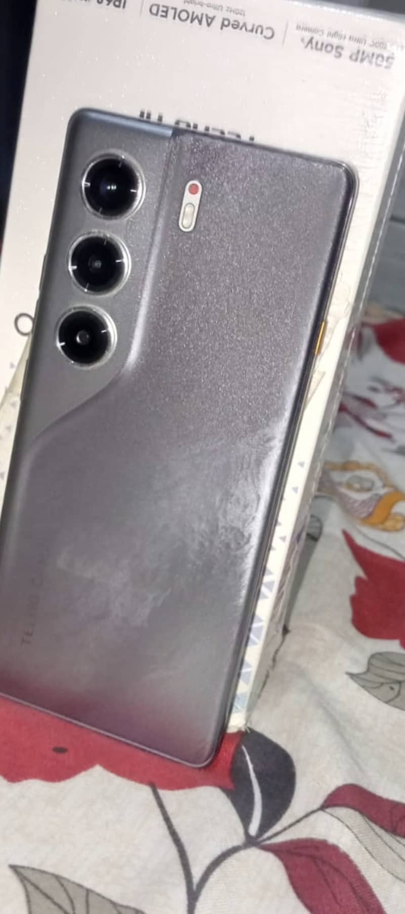 Tecno CAMON 40 Pro 2
