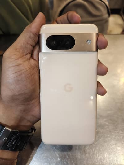 Google Pixel 8
