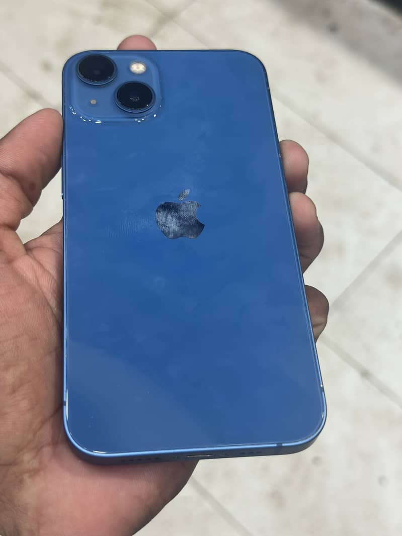 Apple iPhone 13 7