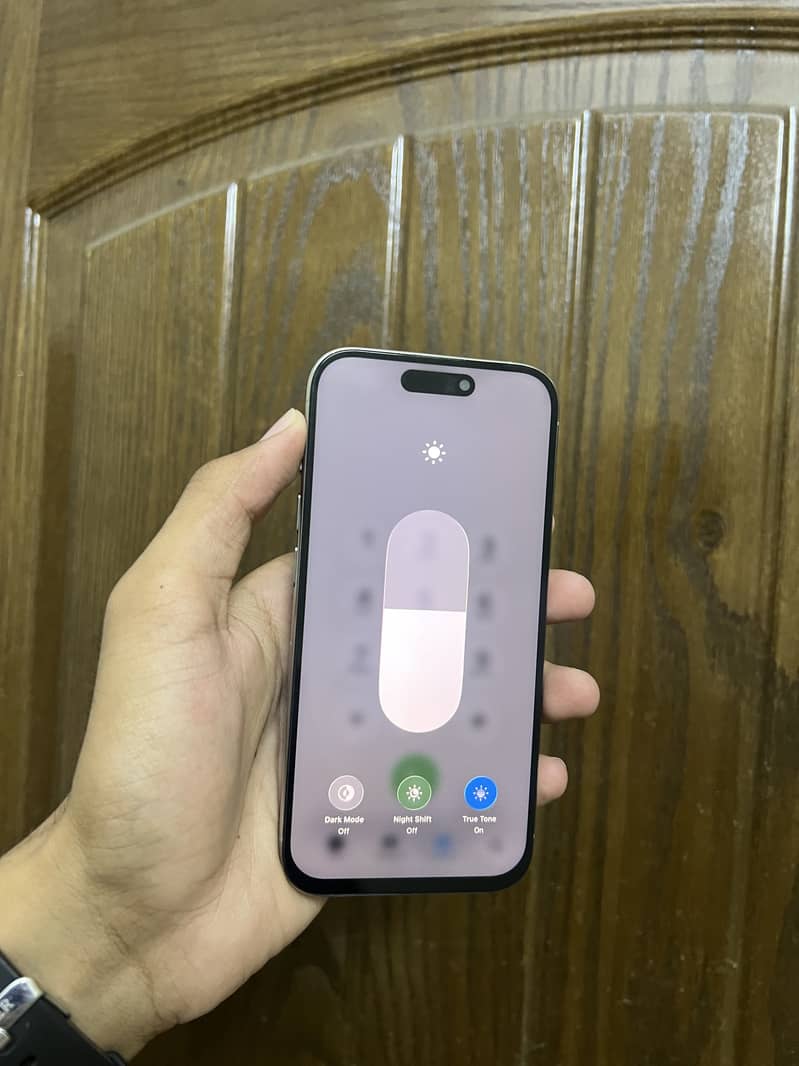 iPhone 15 Pro 1