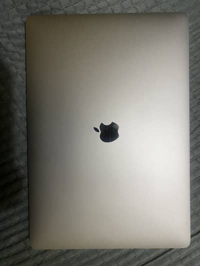 Macbook Pro 2019 16 inch, 32 GB RAM, 512 SSd