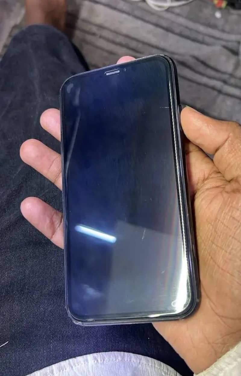 Apple iPhone XR 5