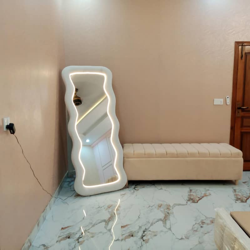 Bed set with full light mirror 7