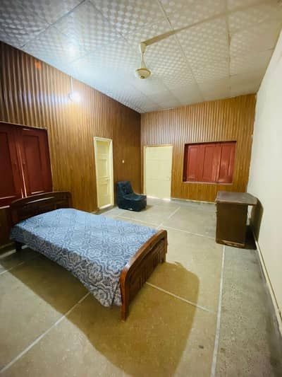 Room for job holders 0321-6625598