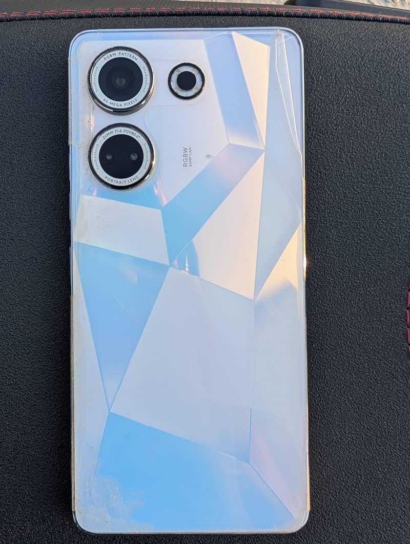Tecno CAMON 20 Pro 0