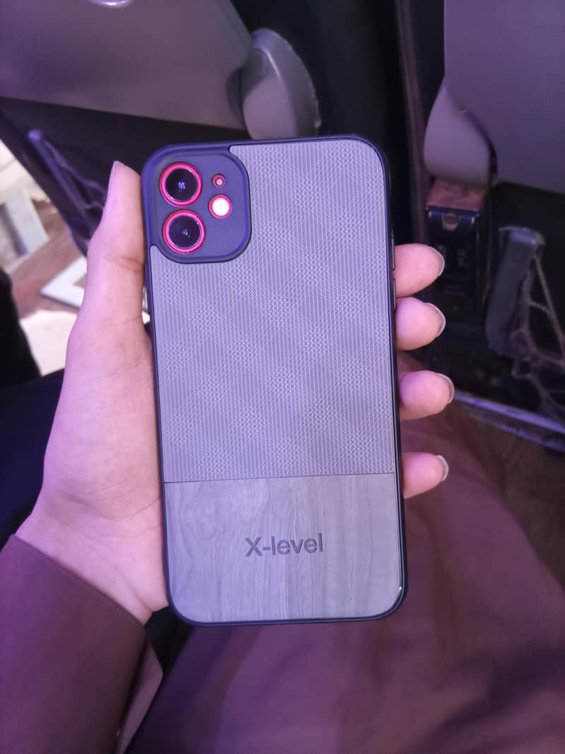 Apple iPhone 11 6