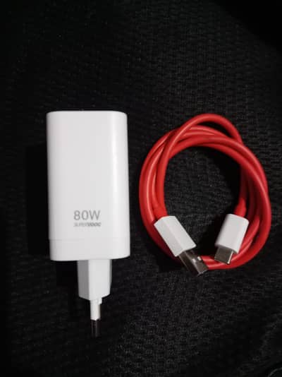 80w Supervooc Charger Used With OnePlus 13R