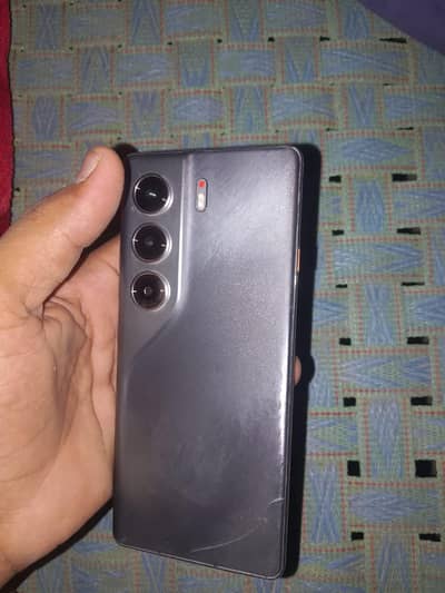 tenco comon 40 pro box nhi hi id card ki copy malgy gi 256 jb hi back