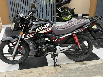 Honda CB 150F 10/10 like brand new