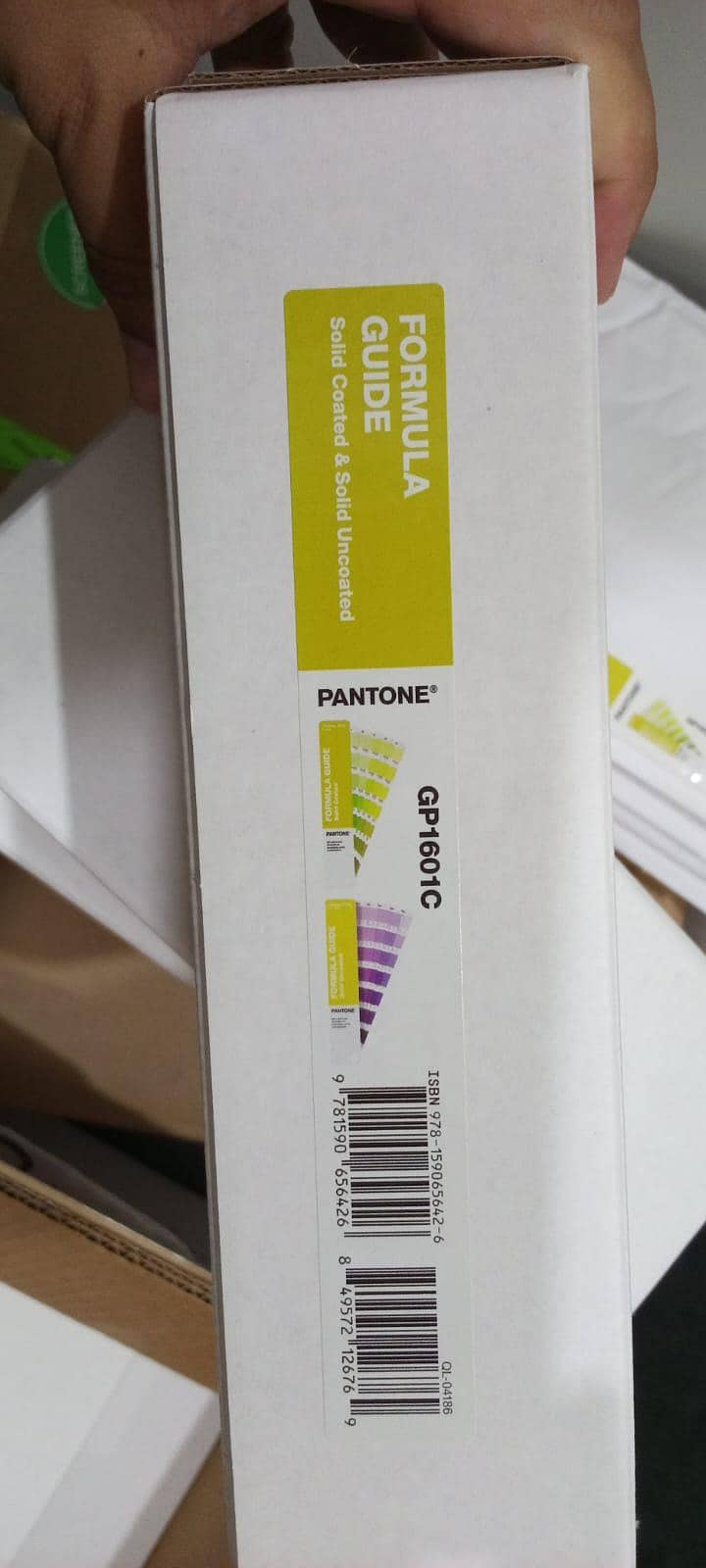 PANTONE formula guide 3