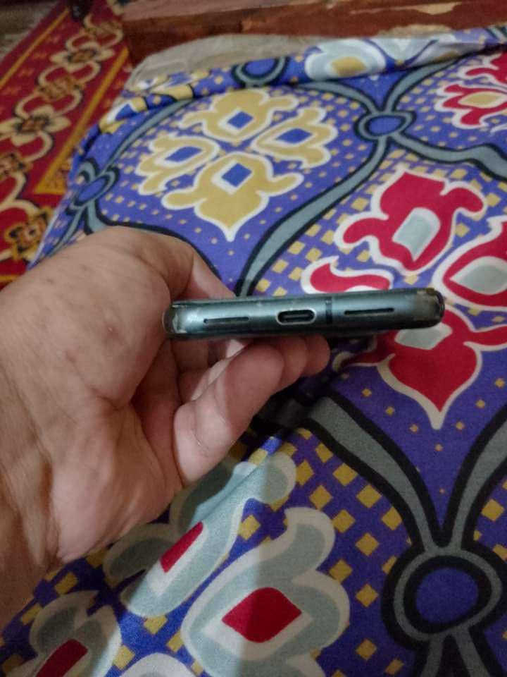 Google Pixel 8 1