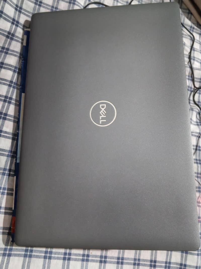 Dell laptop 0