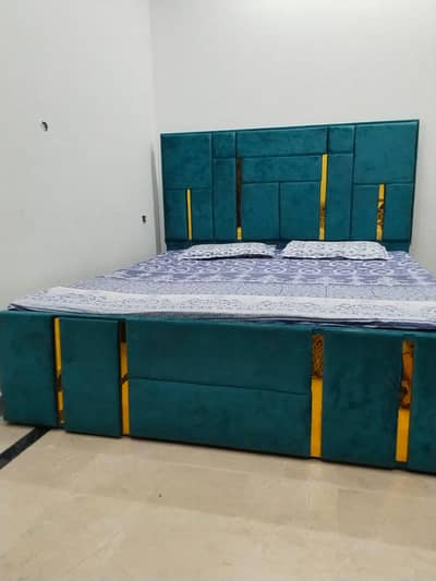 King Size Velvet Bed with 6-Inch Mattress – Modern & Elegant