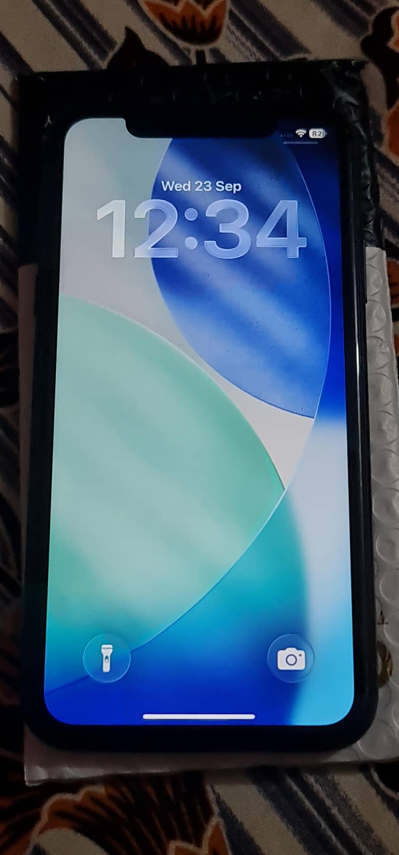 Apple iPhone 11 3