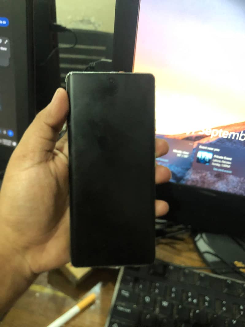 Tecno CAMON 40 Pro 3