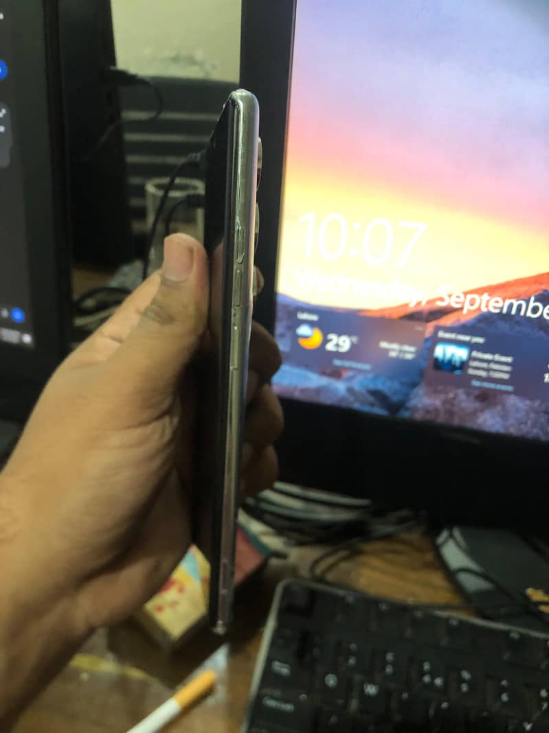 Tecno CAMON 40 Pro 5