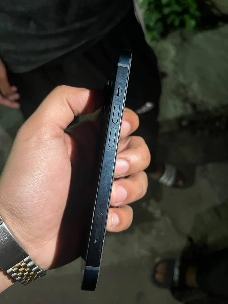 Apple iPhone 14 1