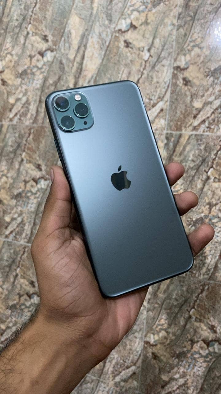 Apple iPhone 11 Pro Max 0