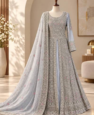 Gorgeous Bridal Open-Style Maxi — Elegant & Luxurious Design