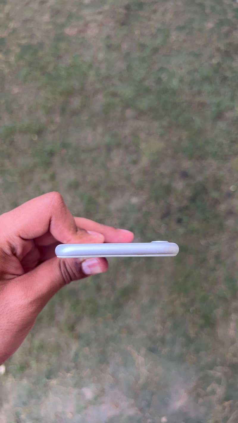 Apple iPhone 7 5