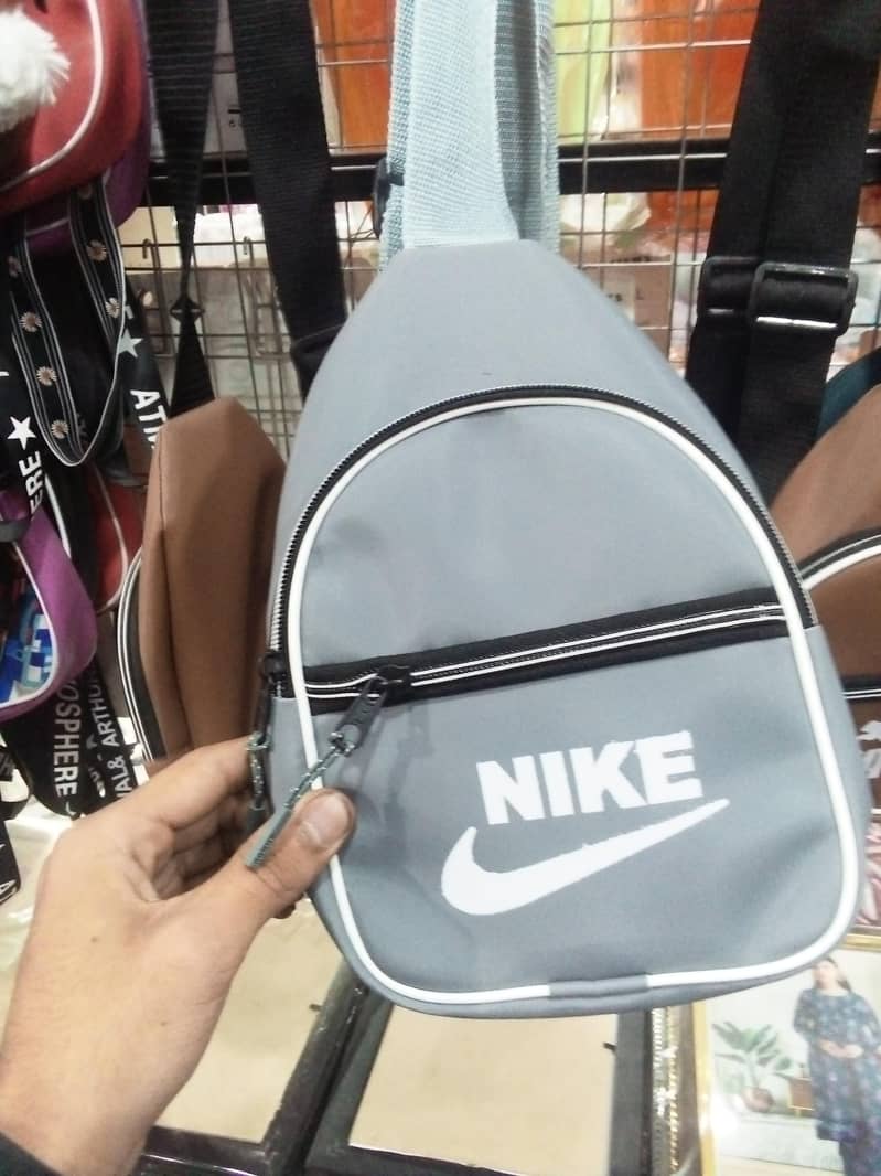 bag store 0