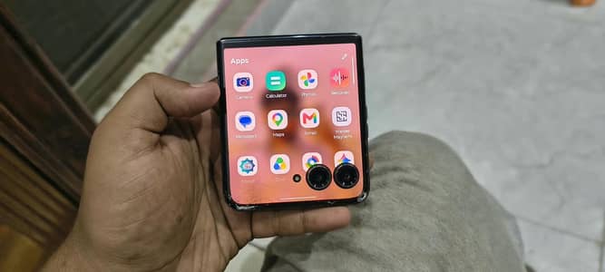 Motorola razr plus 2024