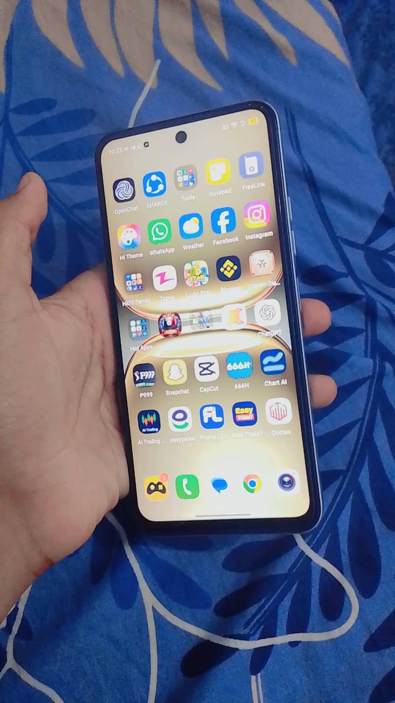 Tecno Spark  2 5