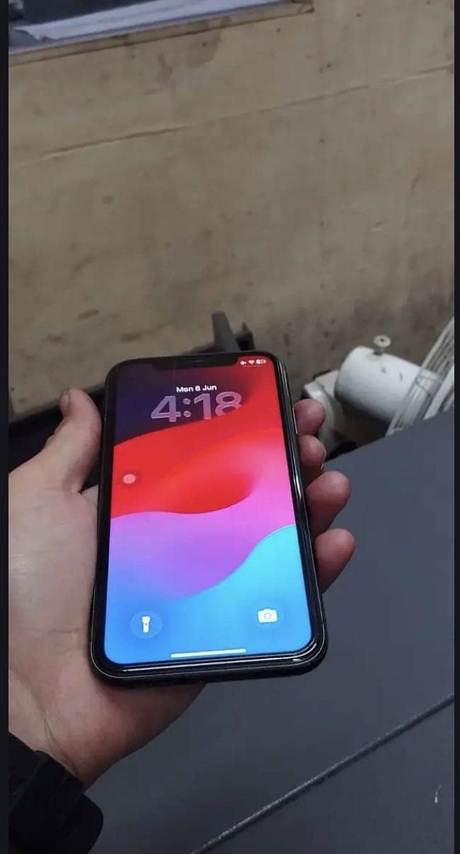 iphone 11 sim working 4