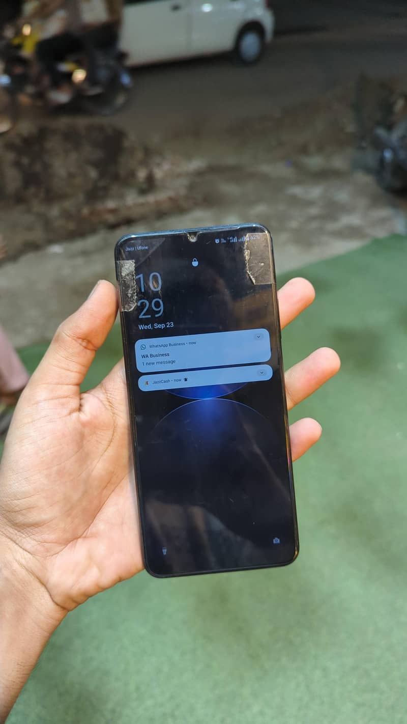 Realme C53 1