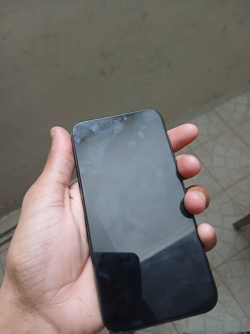 iPhone 11 pro 2